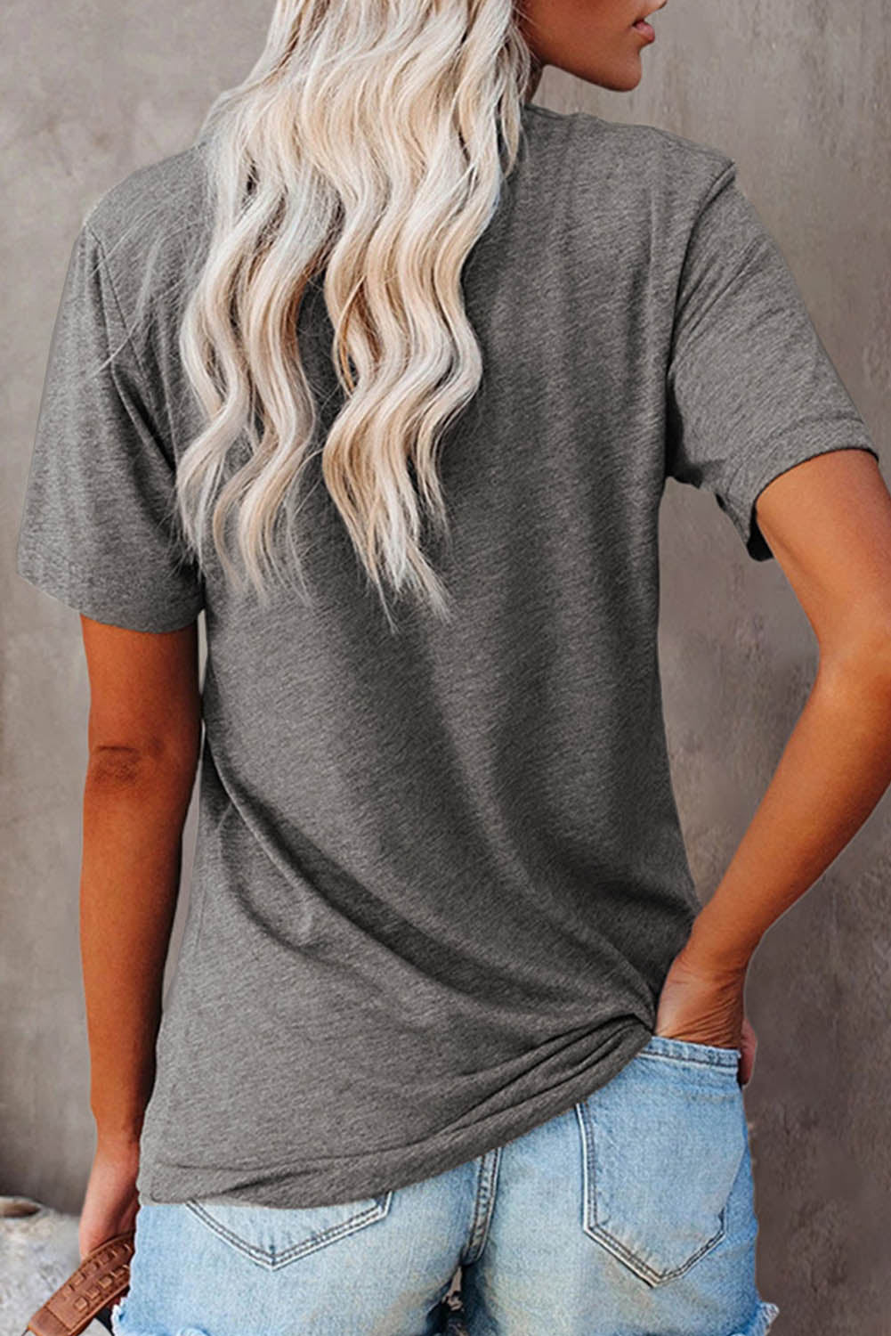 Gray Leopard Heart Be Kind Graphic Tee