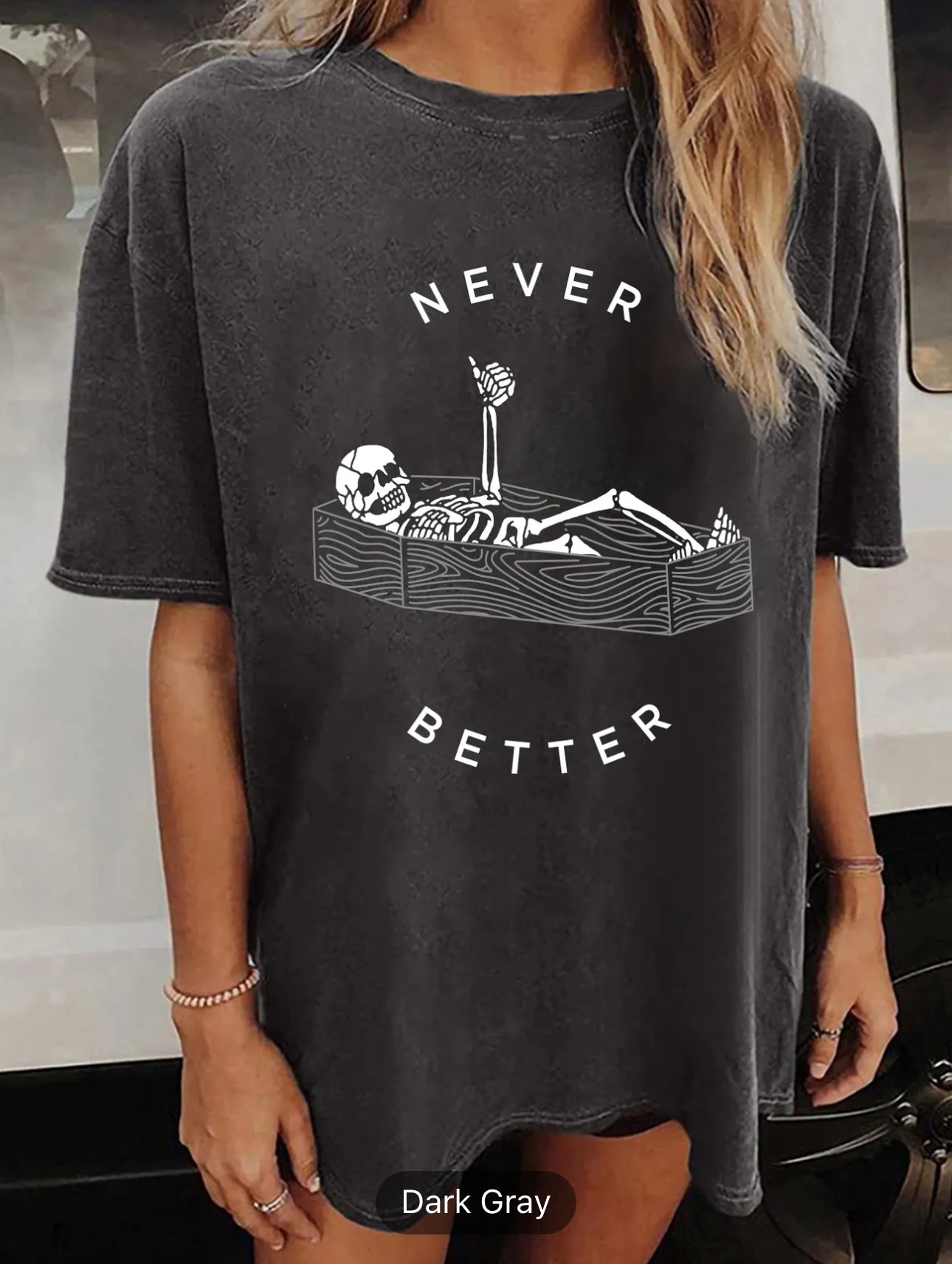 Women's Vintage Skull Print T-Shirt - Perfect for Halloween Casual Wear!