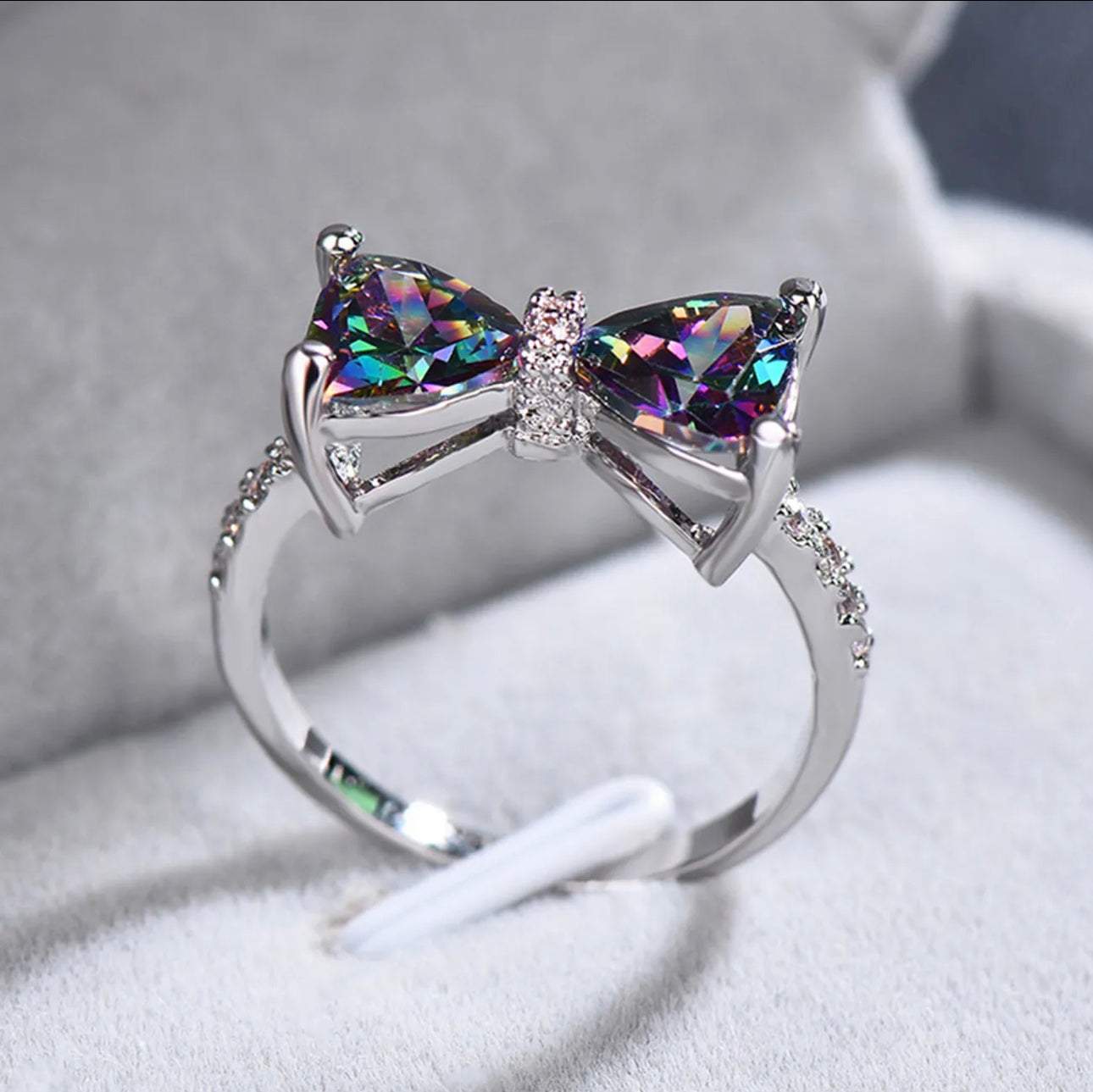 Gorgeous 18K Gold Plated Bowknot Zircon Ring - High-End Luxury Ornament